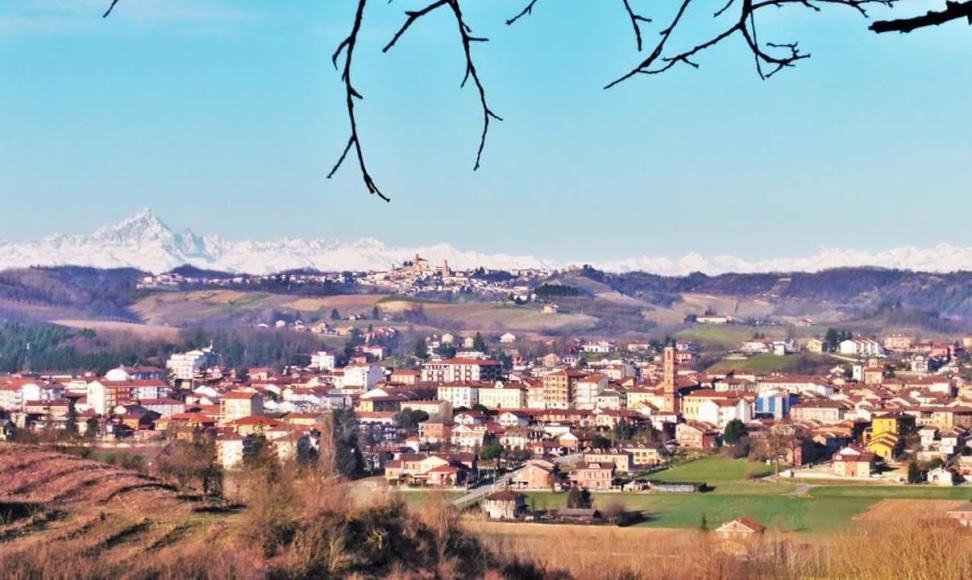 Astixio Vila San Damiano dʼAsti Exterior foto