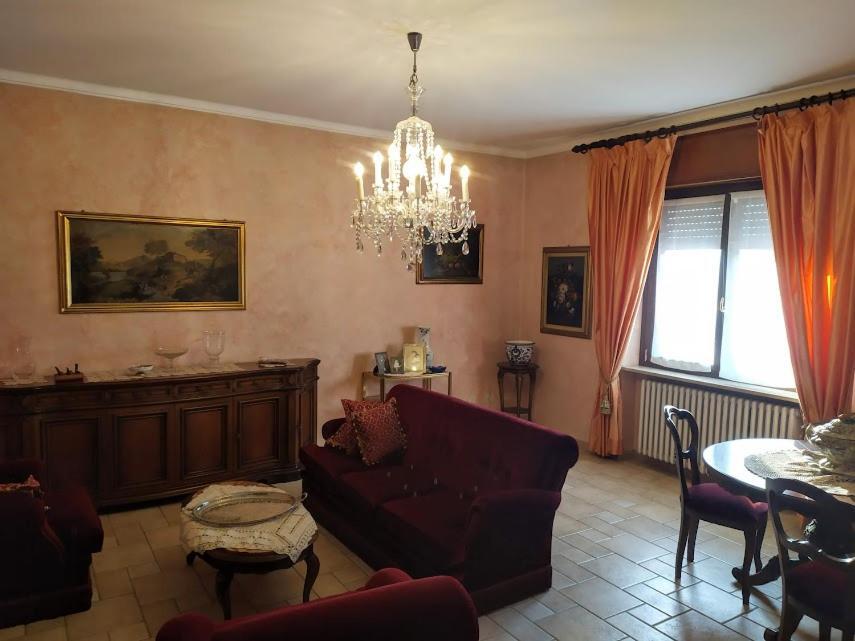 Astixio Vila San Damiano dʼAsti Exterior foto
